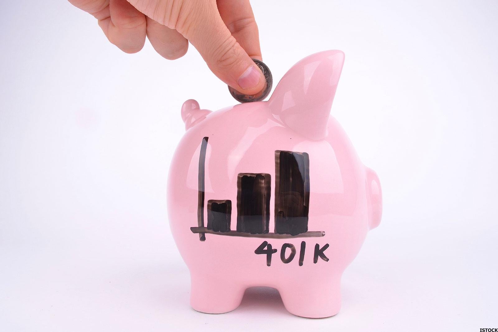 Donald Trump is reportedly set to open the US retirement market to crypto investments