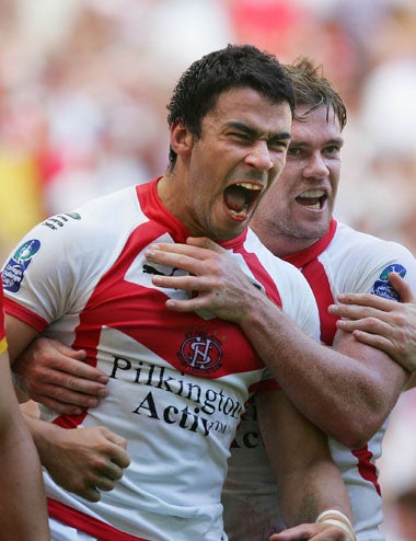 Gardner celebrates scoring for St Helens at Wembley