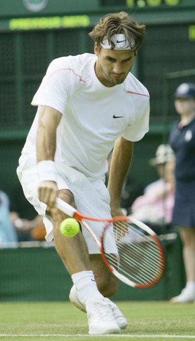 Federer beat Henman 6-4, 6-0, 6-2 in an hour and 24 minutes