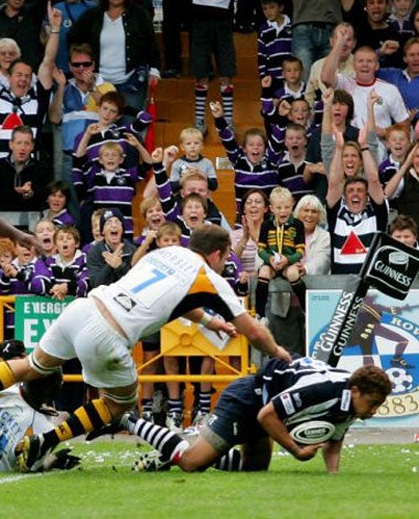 Bristol's centre Josh Taumalolo scores his sides final try