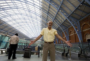 <p> <b>St Pancras Station</b></p><p><i>Green Provocateur Rating: 9/10</i></p>