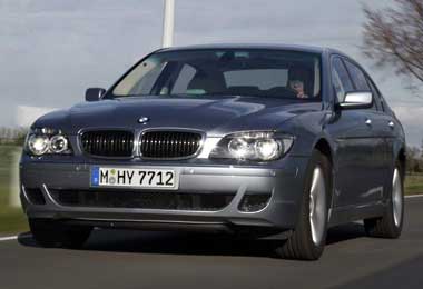 The Hydrogen 7: A green machine?