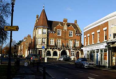 Winchmore Hill has good schools and great outdoor spaces