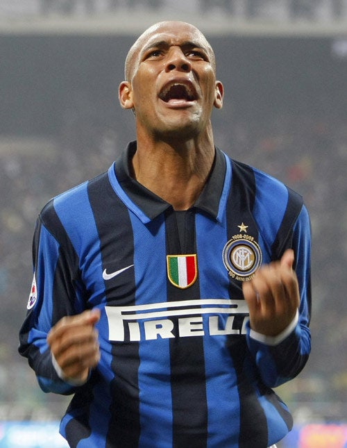 Maicon's agent says United have been following the Brazilian for some time