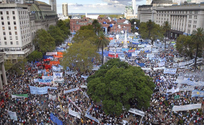 A demonstration in support of Argentina's government at the Plaza de Mayo in Buenos Aires