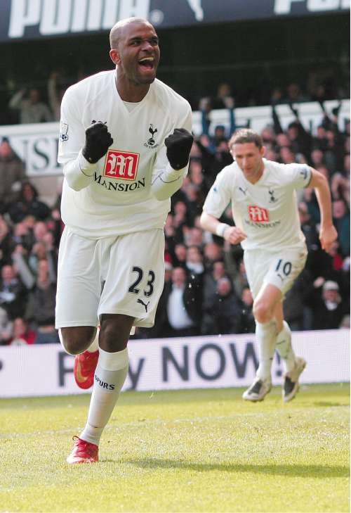 Sunderland's approach to Tottenham regarding striker Darren Bent received little encouragement