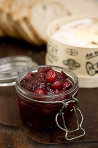 The sweet and sour contrast of cranberries works beautifully with Vacherin Mont d'Or