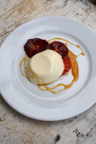 This is a delicious and moreish dessert