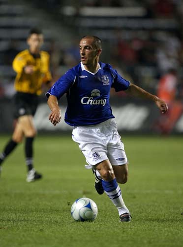 Leon Osman's winner made it three successive victories for Everton over Manchester City