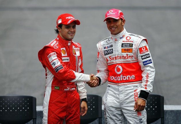 Lewis Hamilton beat Massa to the 2008 F1 championship by one point