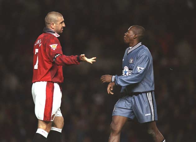 Faustino Asprilla up against Eric Cantona during his time at Newcastle