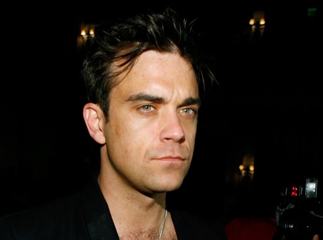 Robbie Williams is to play his first UK show for three years with an intimate BBC gig.