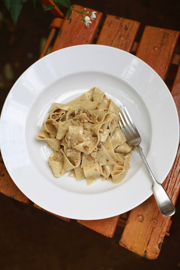 Walnut and Gorgonzola sauce works well with any good-quality, egg-based pasta