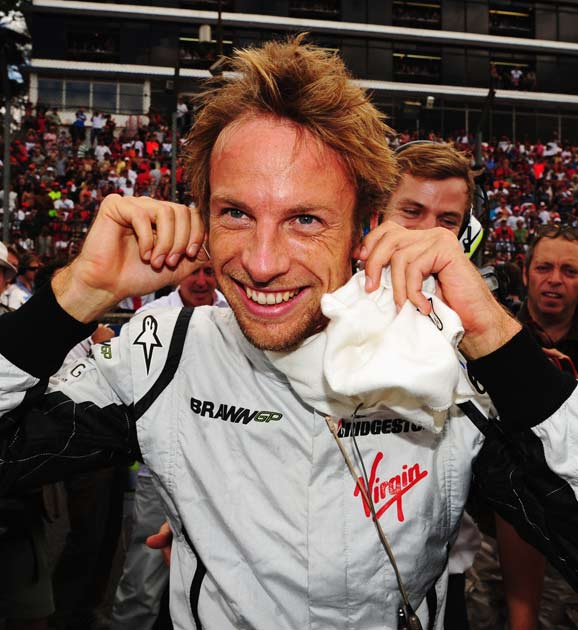 Button celebrates success in Interlagos