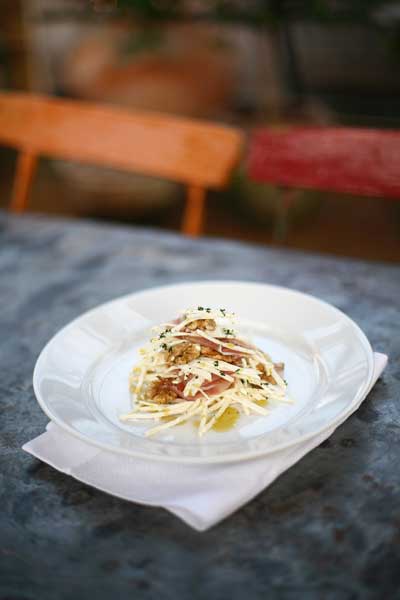 This salad can be served as a starter, or as a light lunch accompanied by some crusty, peasant-style bread