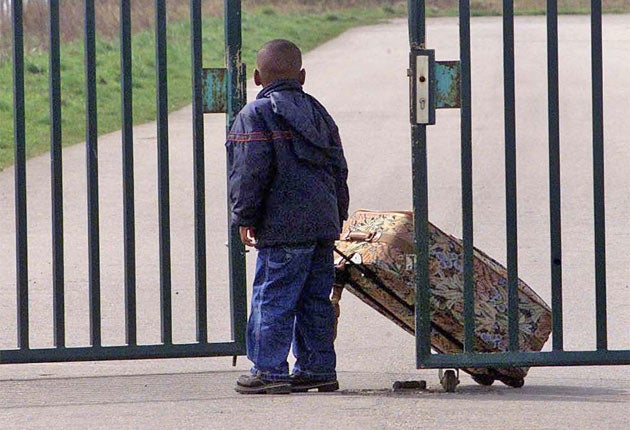 Mothers in Yarl's Wood hardly ever see their children