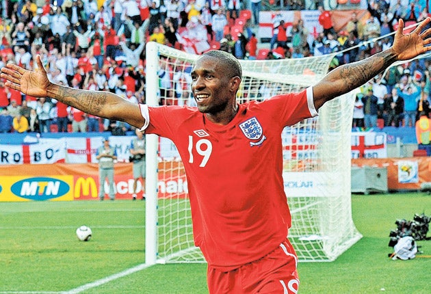 Jermain Defoe scores a rare ogal for England