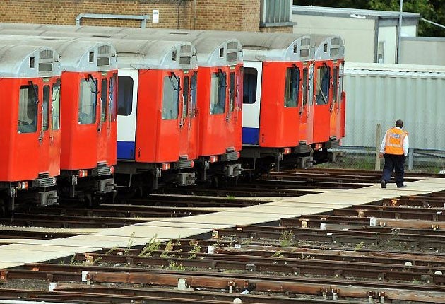 The number of cases of violence against individuals on the Tube rose last year.