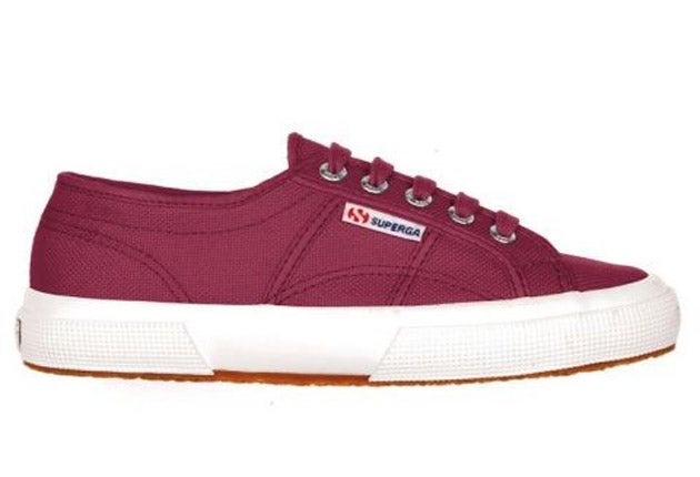 Timeless Superga sneakers