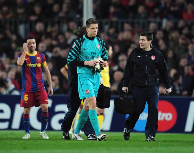 Szczesny picked up his injury in the defeat to Barcelona