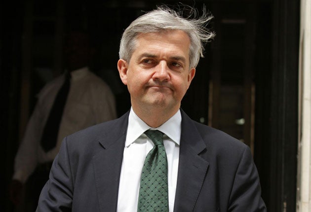 The Electoral Commission is to investigate Cabinet minister Chris Huhne's election expenses