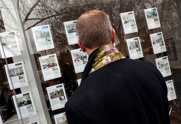 The number of mortgage approvals for house purchases climbed to a 20-month high in August