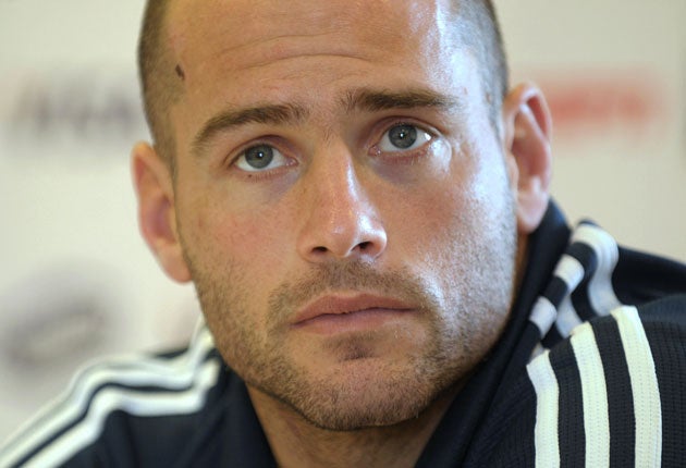 Felipe Contepomi will captain Argentina against Wales today in their
World Cup warm-up