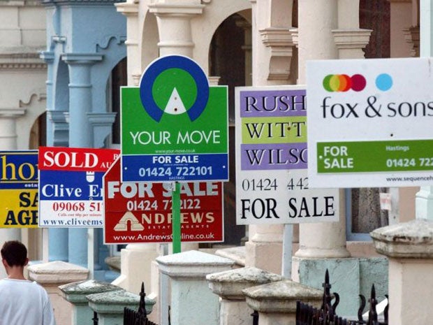 The number of mortgage approvals for house purchases fell in September