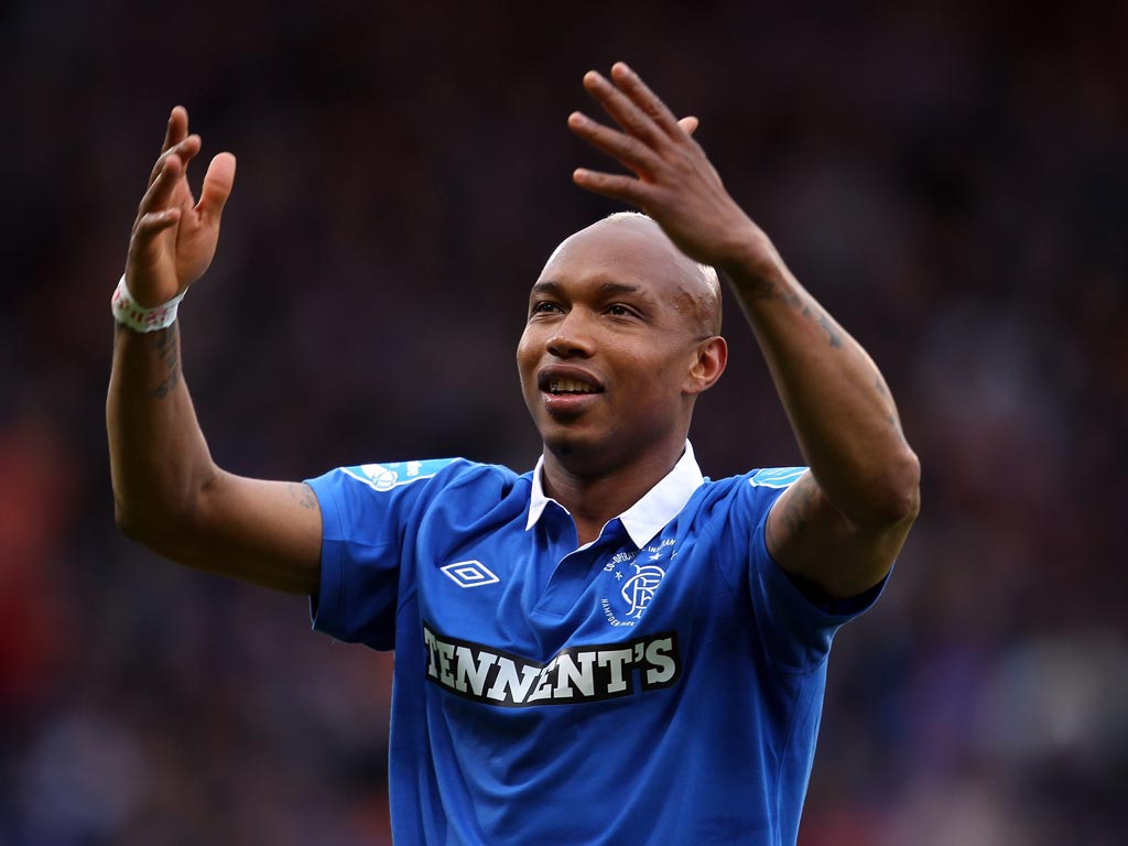 El Hadji Diouf has signed a short-term contract