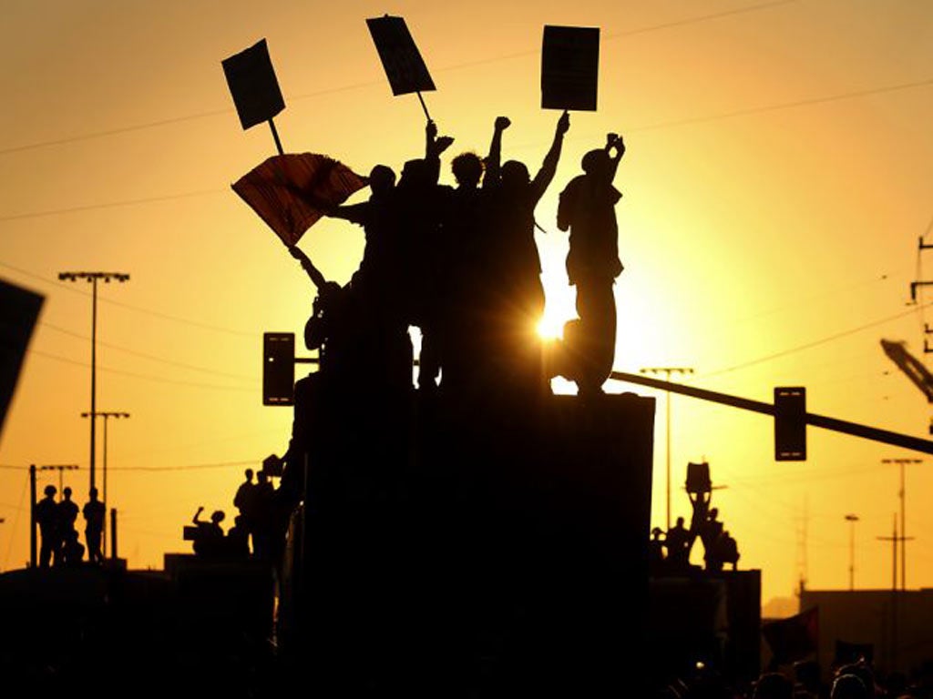 Occupy Oakland protesters shut down the US’s fifth busiest
port yesterday