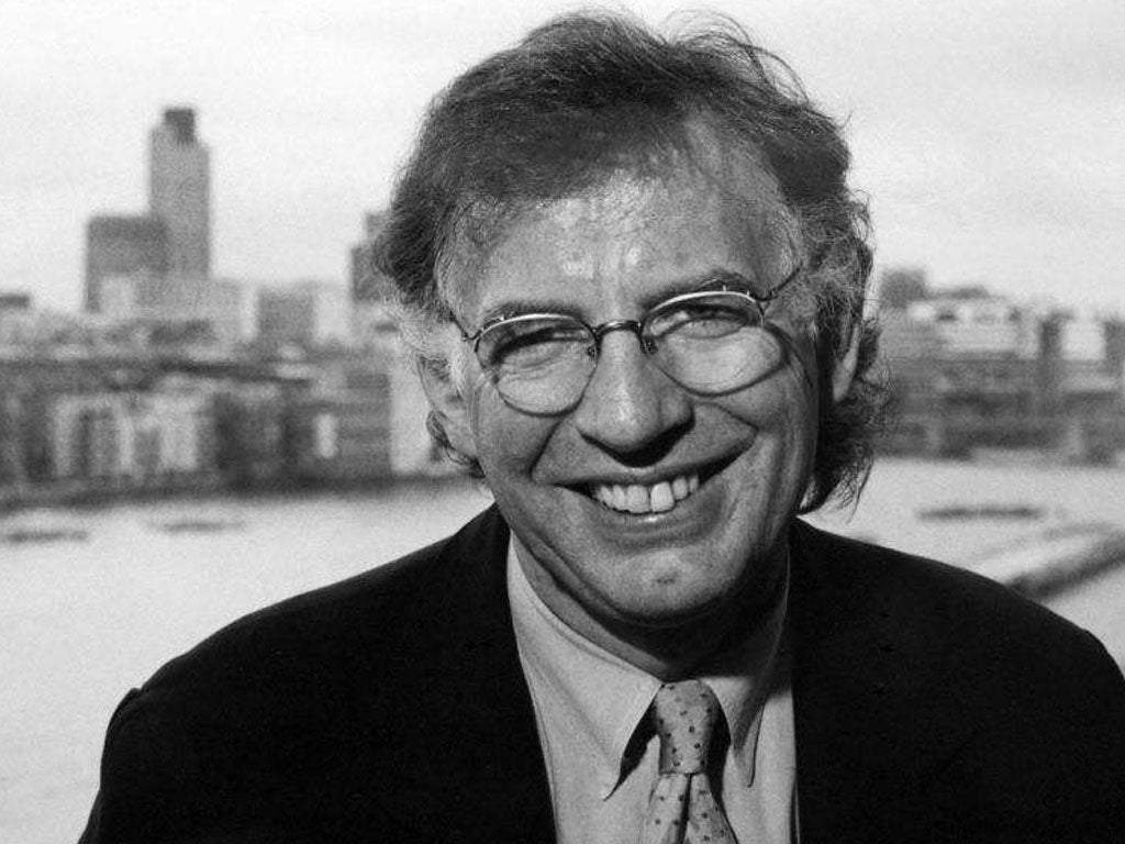 Labour Peer Philip Gould, an important figure in Tony Blair's victory in the 1997 election,  has died aged 61