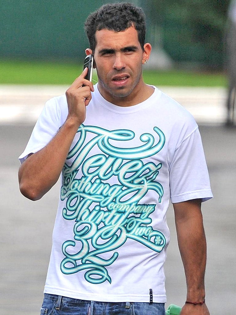 Carlos Tevez says he made a number of unreturned calls asking for permission to go on holiday