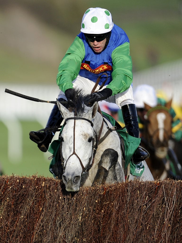 Timmy Murphy and Great Endeavour head for victory