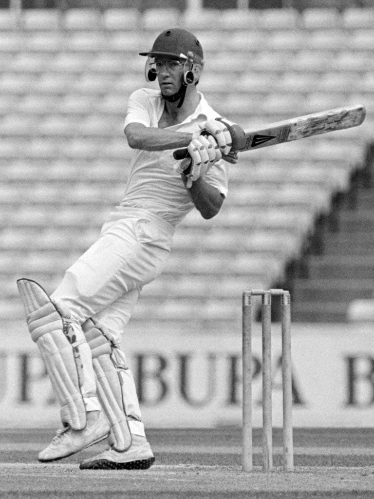 Peter Roebuck felt that cricket attracted people with a fragile nature