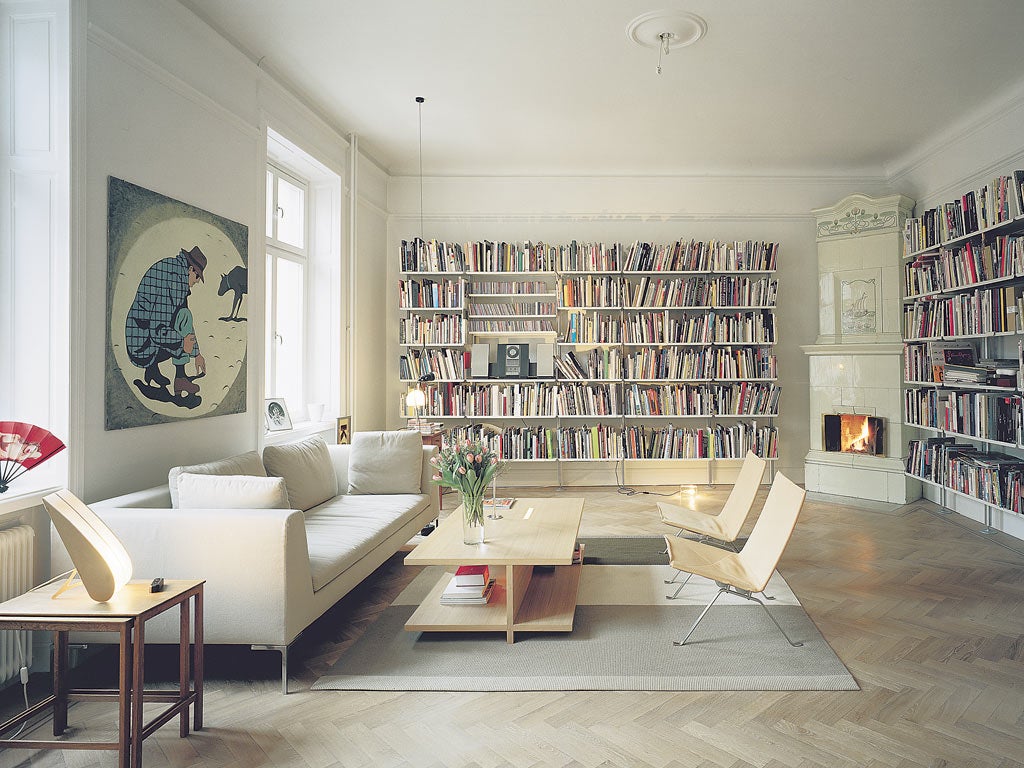 Vitsoe shelving system