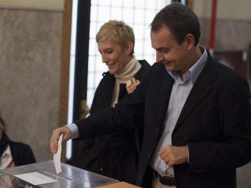 Spain's Prime Minister Jose Luis Rodriguez Zapatero votes in Spain's general elections