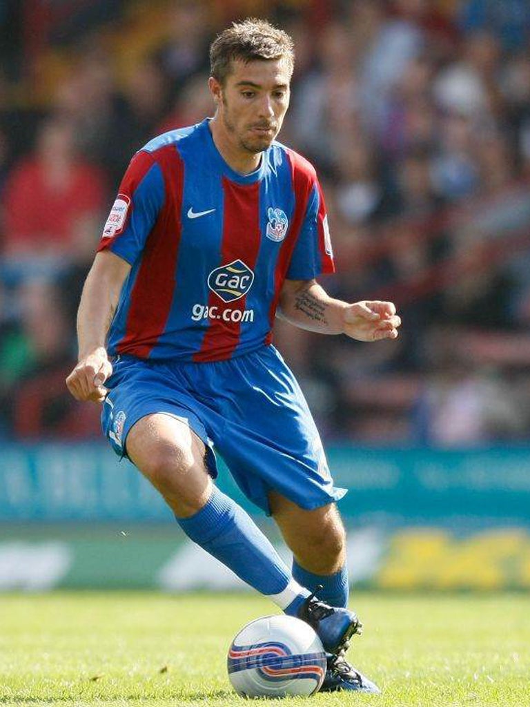 Glenn Murray's penalty miss extends Palace’s barren run