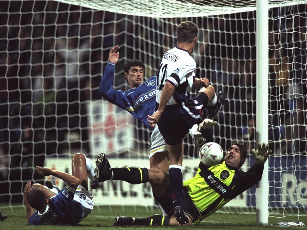 Neville Southall in Everton colours against Bolton in 1997 (Getty)