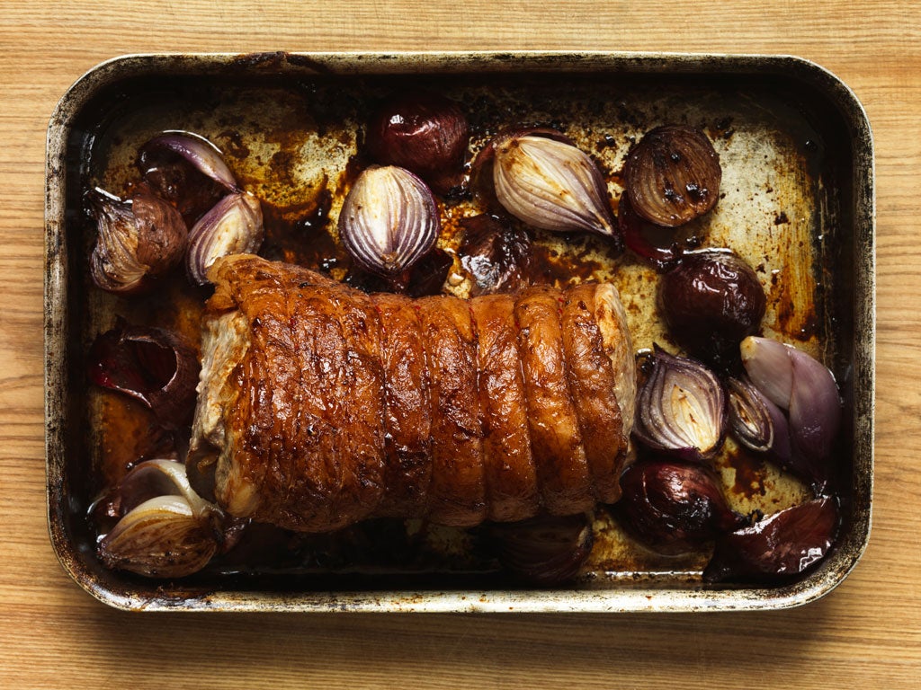 Loin of veal with red onions