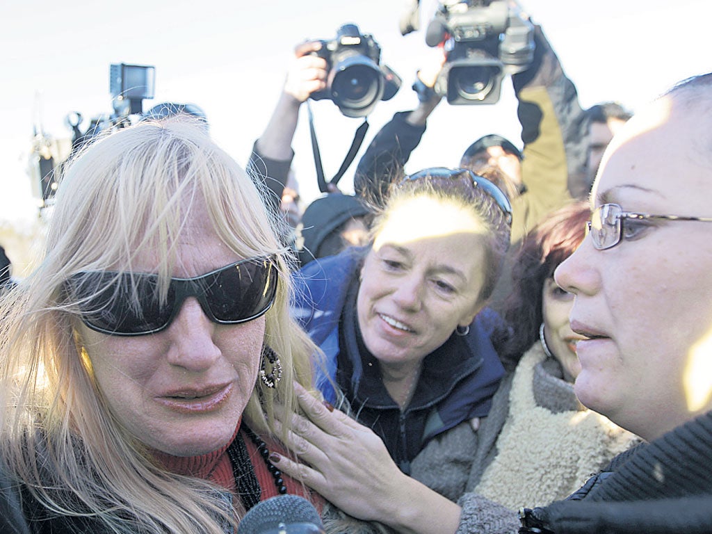 Relatives of other victims console Shannan Gilbert’s mother
Mary