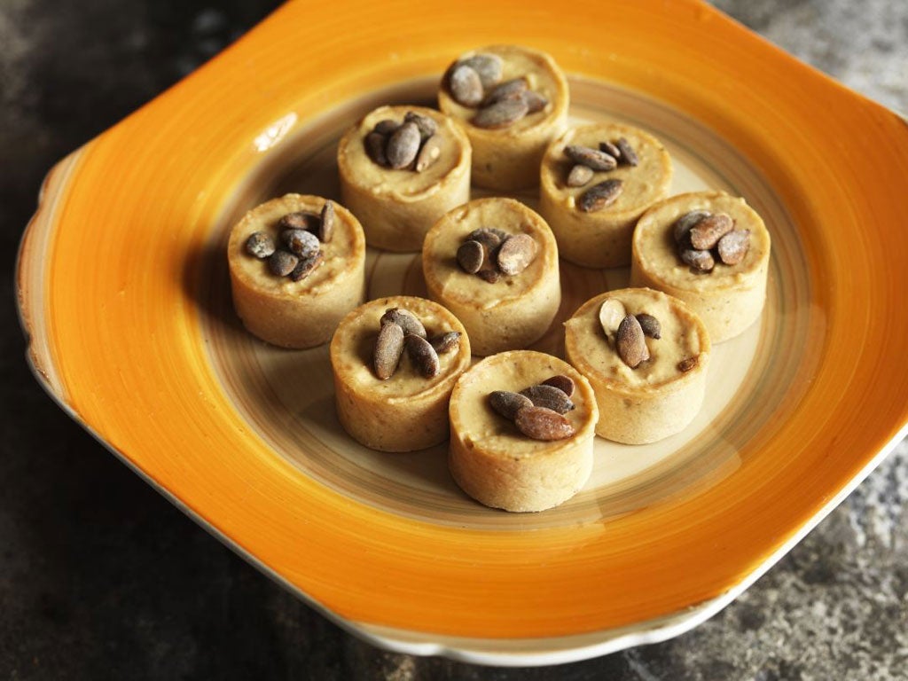 Mini pumpkin tarts