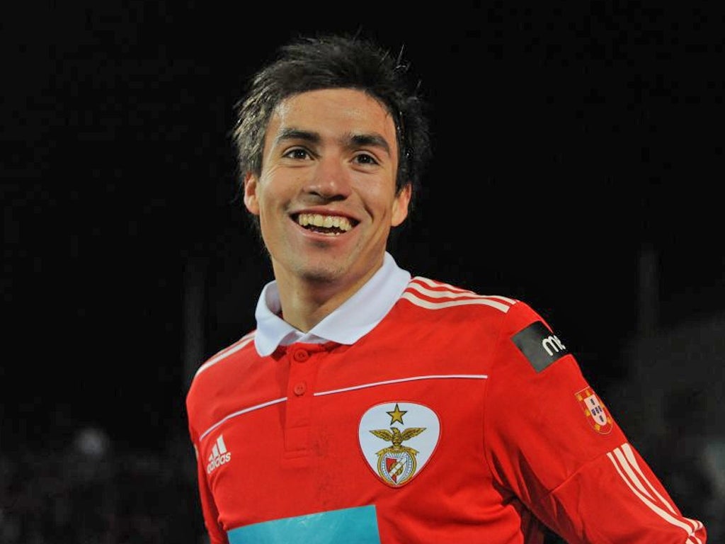 Middleman: Nicolas Gaitan will cost United £30 million