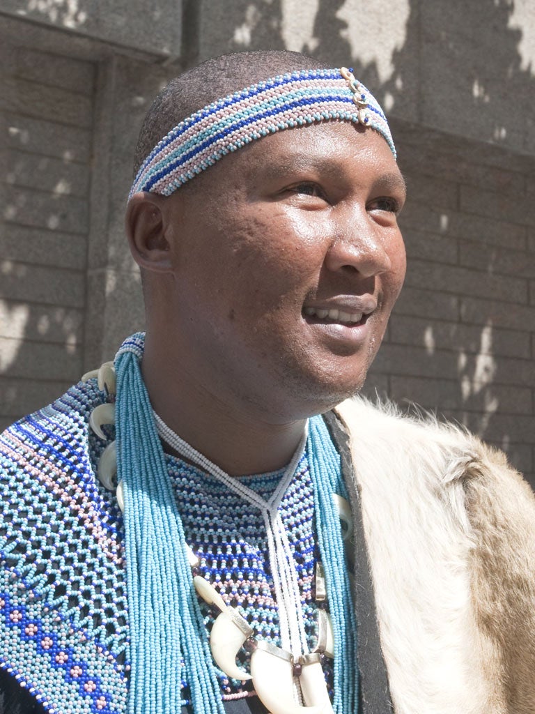 Mandla Mandela was married at his palace on Christmas Eve
