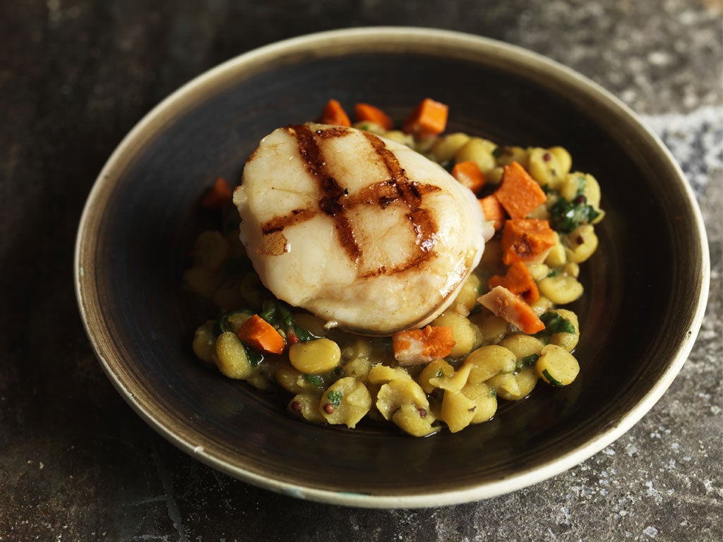 Scallop with dhal