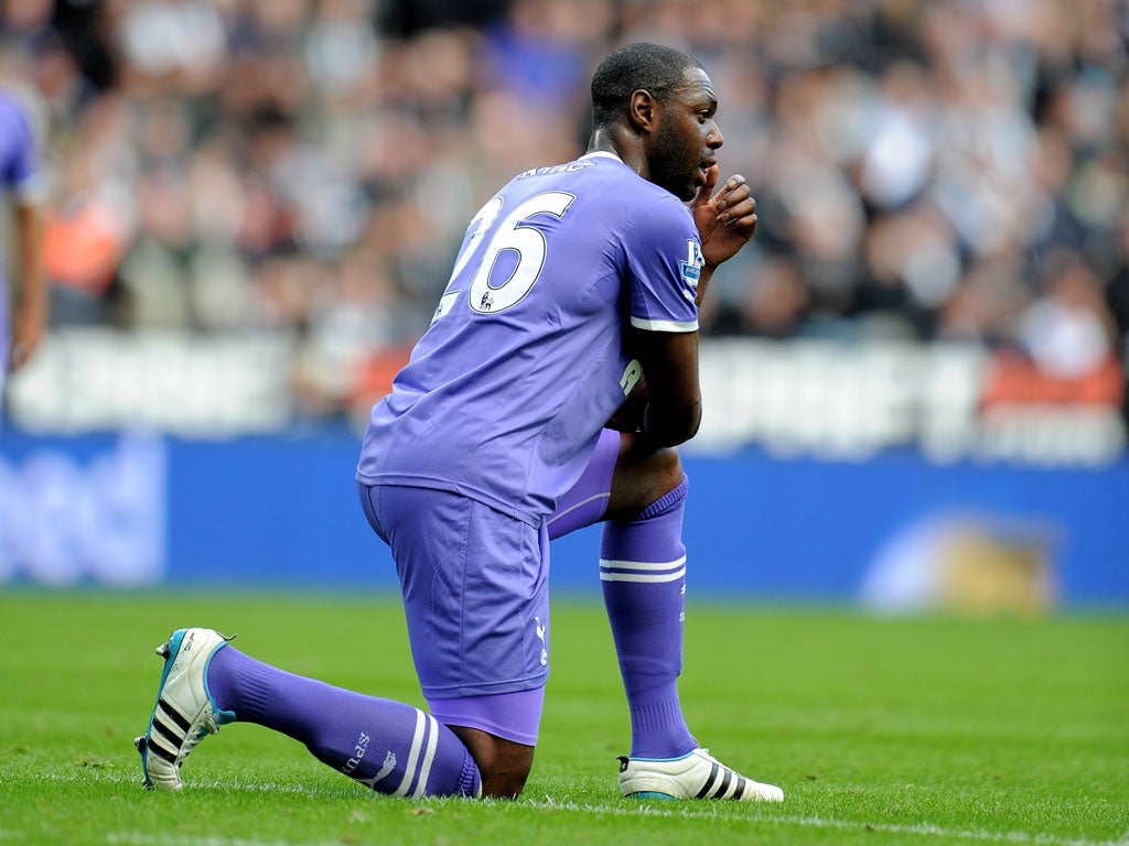 Ledley King – Tottenham Hotspur
It has been rumoured that the injury-ridden Spurs defender will be offered a one year extension to his contract within the coming months, with King stating that he believes he can play on for another year at least. Otherwis