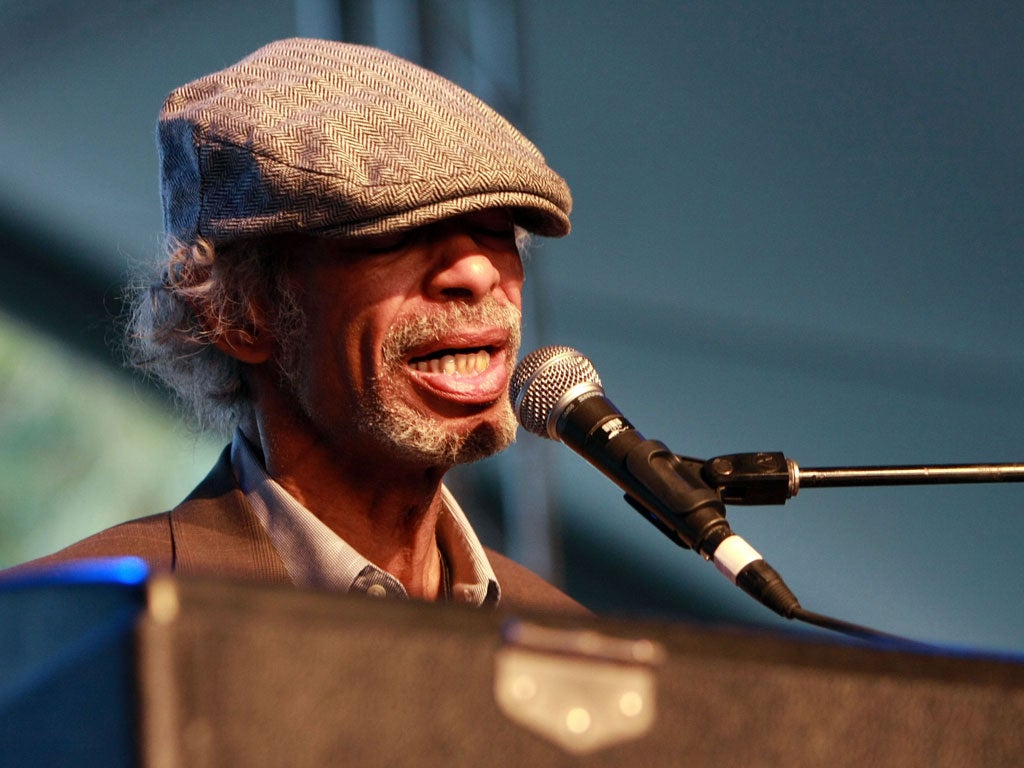 Gil Scott-Heron performs in California in 2010