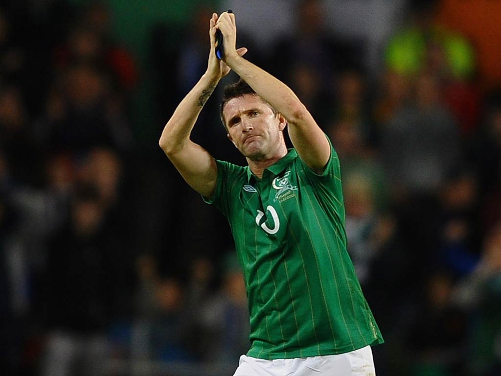 Robbie Keane has completed his loan move