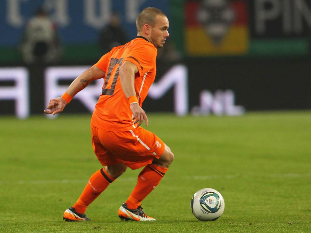 Mourinho named Wesley Sneijder as one of his ideal No 10s