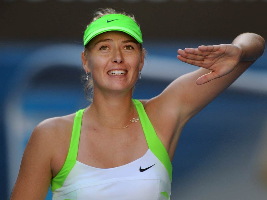 Maria Sharapova makes it through and into the final