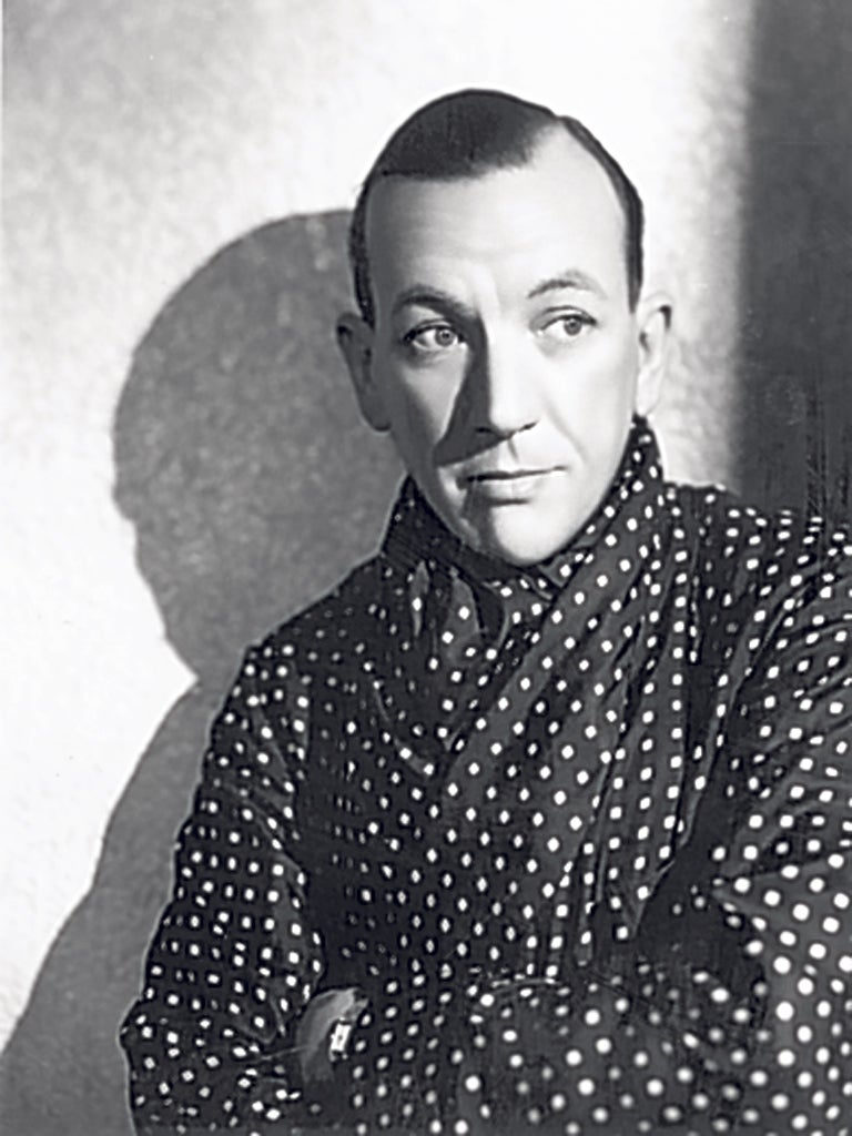 Snoring Thirties: Noel Coward dresses down for Tonight at 8.30